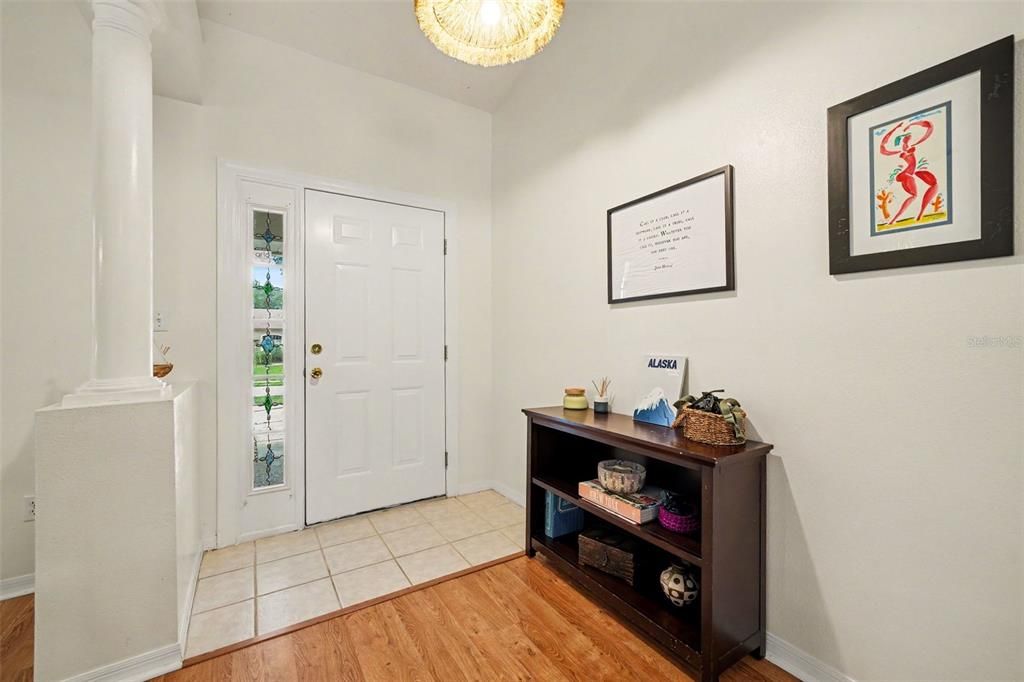 En Venta: $455,000 (3 camas, 2 baños, 1706 Pies cuadrados)