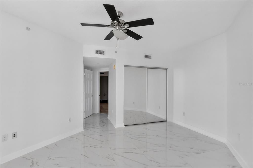 На продажу: $349,000 (2 спален, 2 ванн, 1537 Квадратных фут)