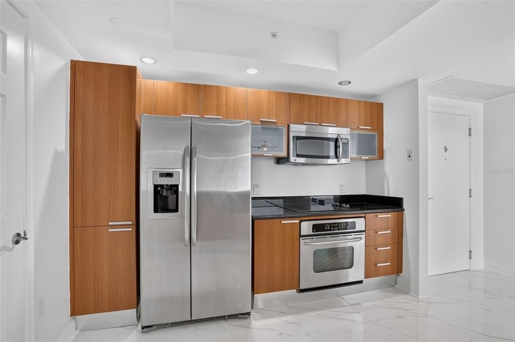 На продажу: $349,000 (2 спален, 2 ванн, 1537 Квадратных фут)