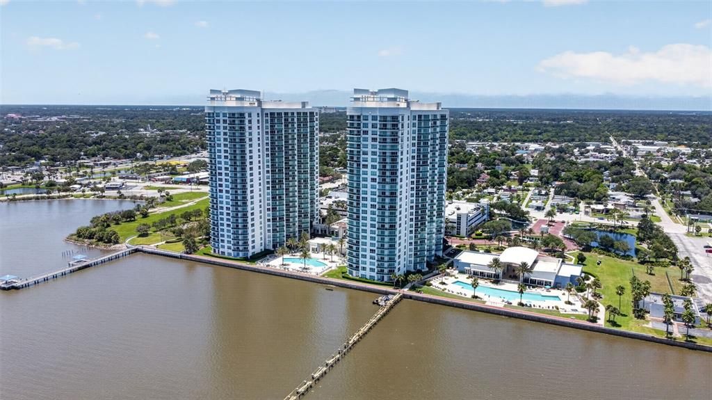 На продажу: $349,000 (2 спален, 2 ванн, 1537 Квадратных фут)