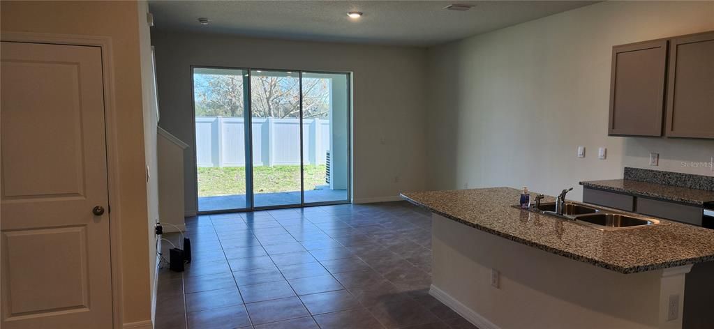 For Sale: $398,000 (3 beds, 2 baths, 1707 Square Feet)