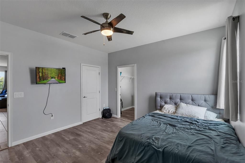 En Venta: $440,000 (6 camas, 3 baños, 3434 Pies cuadrados)