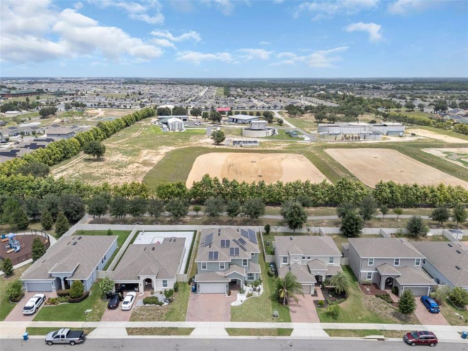 En Venta: $440,000 (6 camas, 3 baños, 3434 Pies cuadrados)