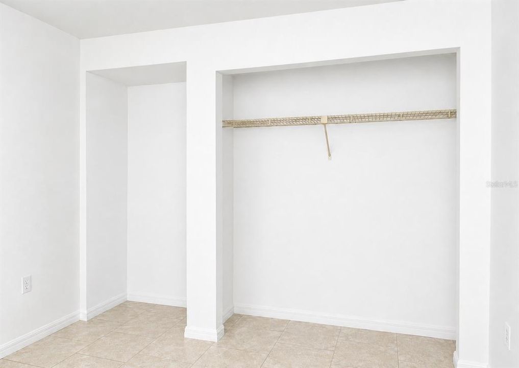 На продажу: $150,000 (2 спален, 2 ванн, 1100 Квадратных фут)