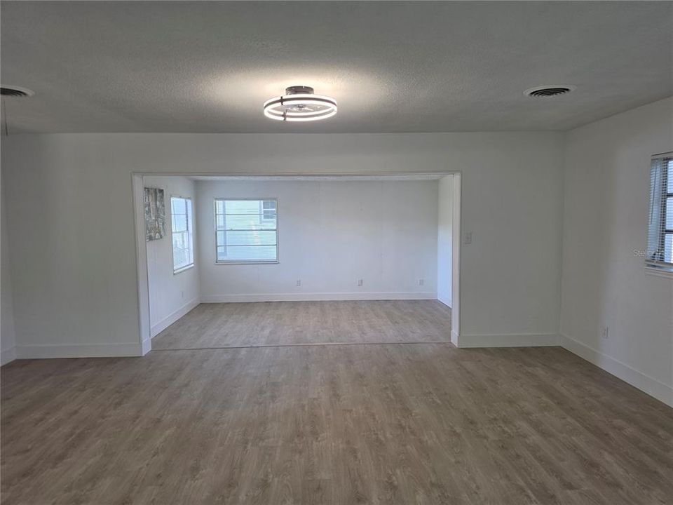 В аренду: $2,500 (3 спален, 2 ванн, 1572 Квадратных фут)