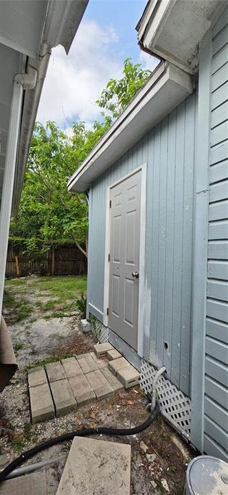 На продажу: $245,000 (3 спален, 2 ванн, 1130 Квадратных фут)