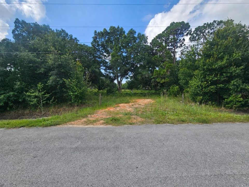 En Venta: $38,000 (1.00 acres)