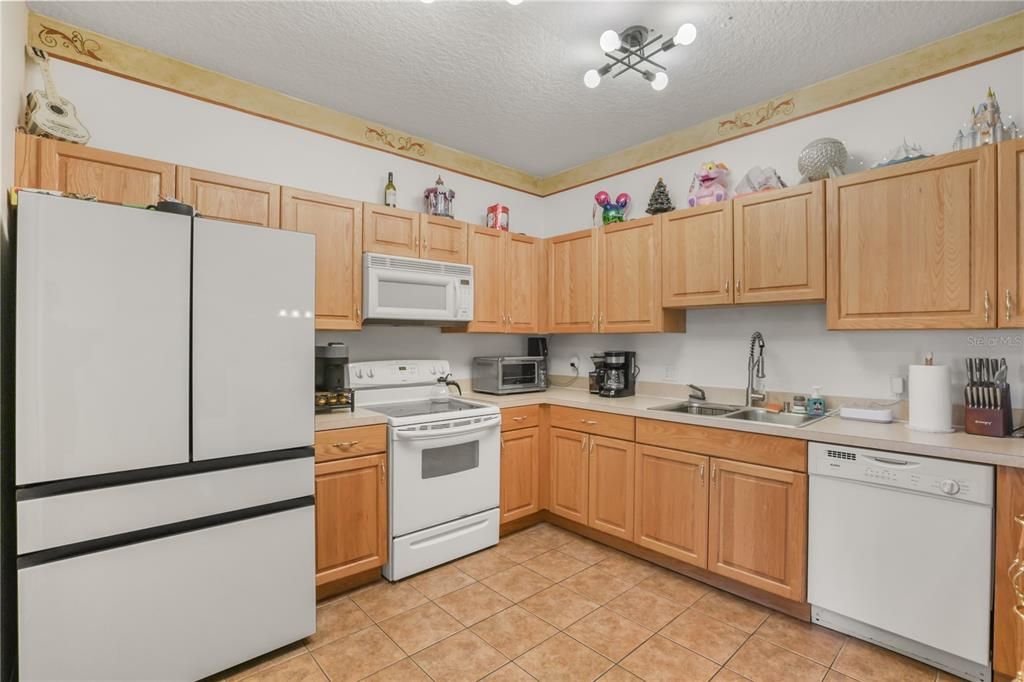 En Venta: $257,000 (3 camas, 2 baños, 1484 Pies cuadrados)