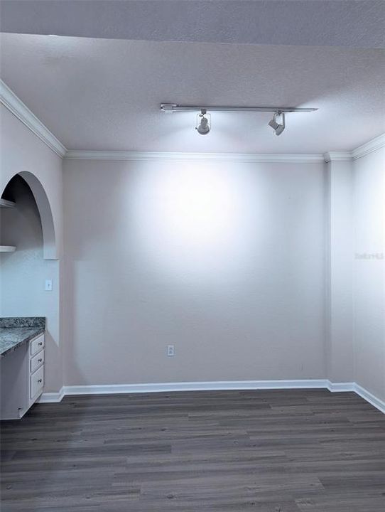 В аренду: $1,950 (2 спален, 2 ванн, 1109 Квадратных фут)
