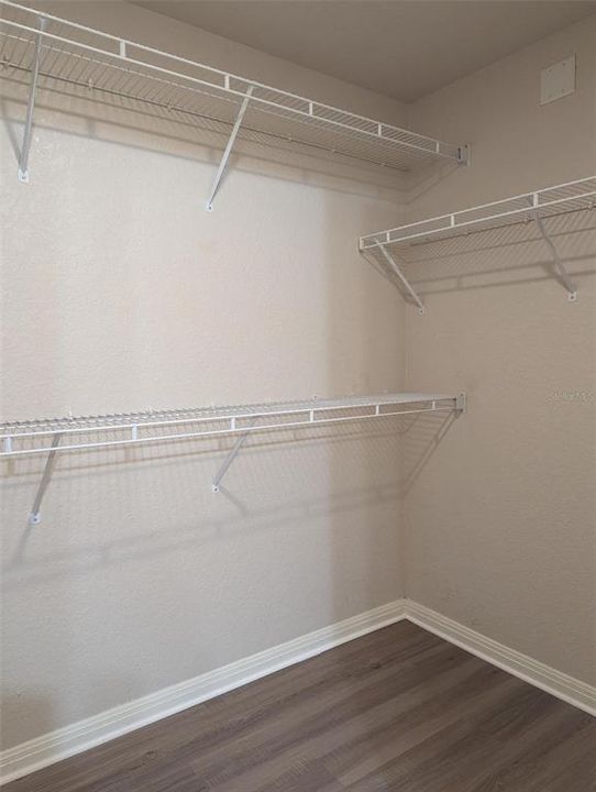В аренду: $1,950 (2 спален, 2 ванн, 1109 Квадратных фут)