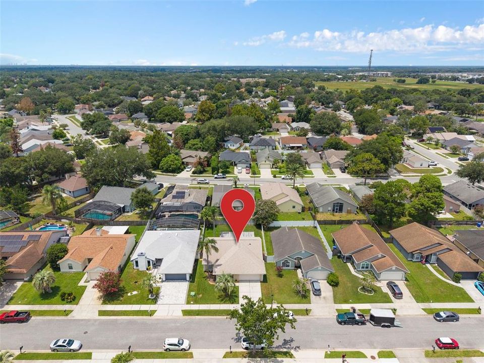 Active With Contract: $384,900 (3 beds, 2 baths, 1529 Square Feet)