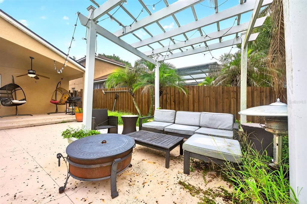 En Venta: $495,000 (4 camas, 3 baños, 2509 Pies cuadrados)