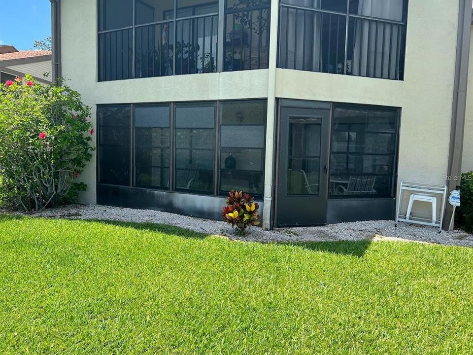 В аренду: $1,850 (2 спален, 2 ванн, 888 Квадратных фут)