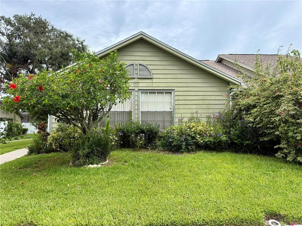 Vendido Recientemente: $268,052 (3 camas, 2 baños, 1410 Pies cuadrados)