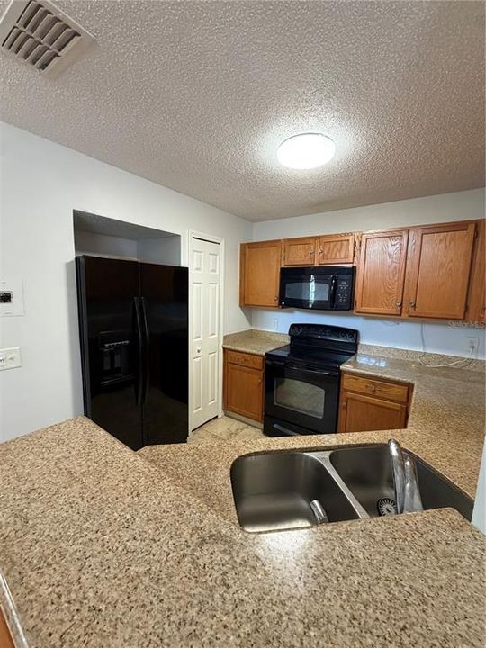 En Renta: $1,499 (2 camas, 2 baños, 792 Pies cuadrados)