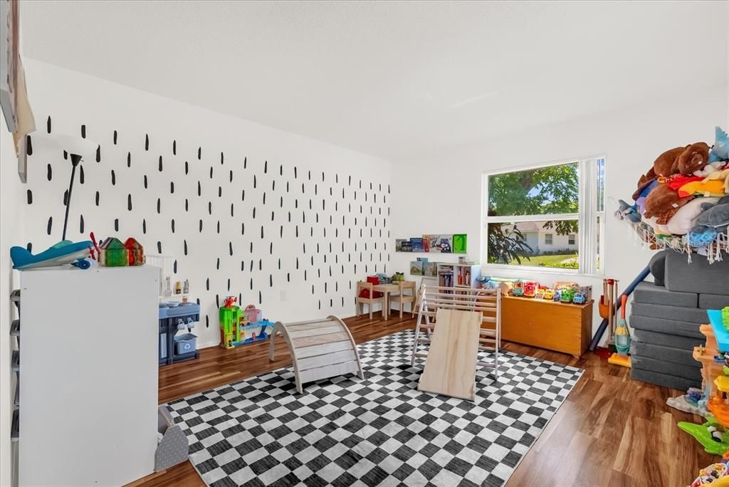 En Venta: $370,000 (3 camas, 2 baños, 1794 Pies cuadrados)