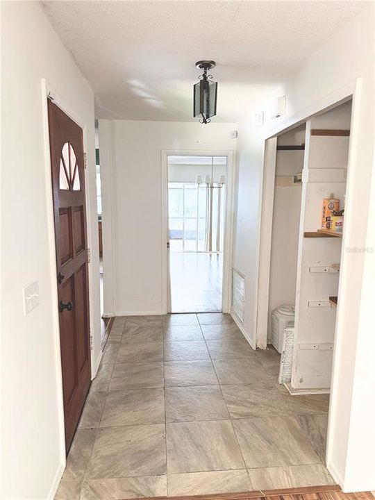 En Venta: $370,000 (3 camas, 2 baños, 1794 Pies cuadrados)