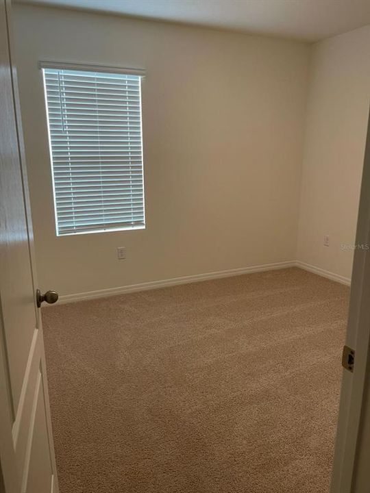 В аренду: $2,400 (4 спален, 2 ванн, 1633 Квадратных фут)