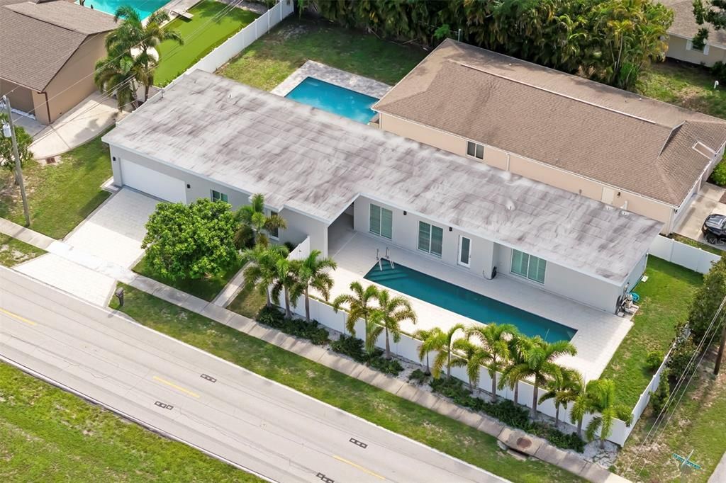 На продажу: $844,900 (3 спален, 2 ванн, 2298 Квадратных фут)