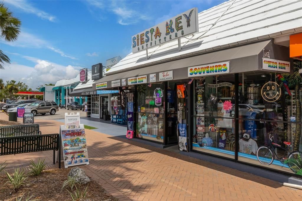 На продажу: $844,900 (3 спален, 2 ванн, 2298 Квадратных фут)