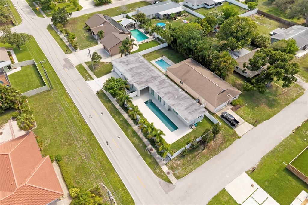 На продажу: $844,900 (3 спален, 2 ванн, 2298 Квадратных фут)