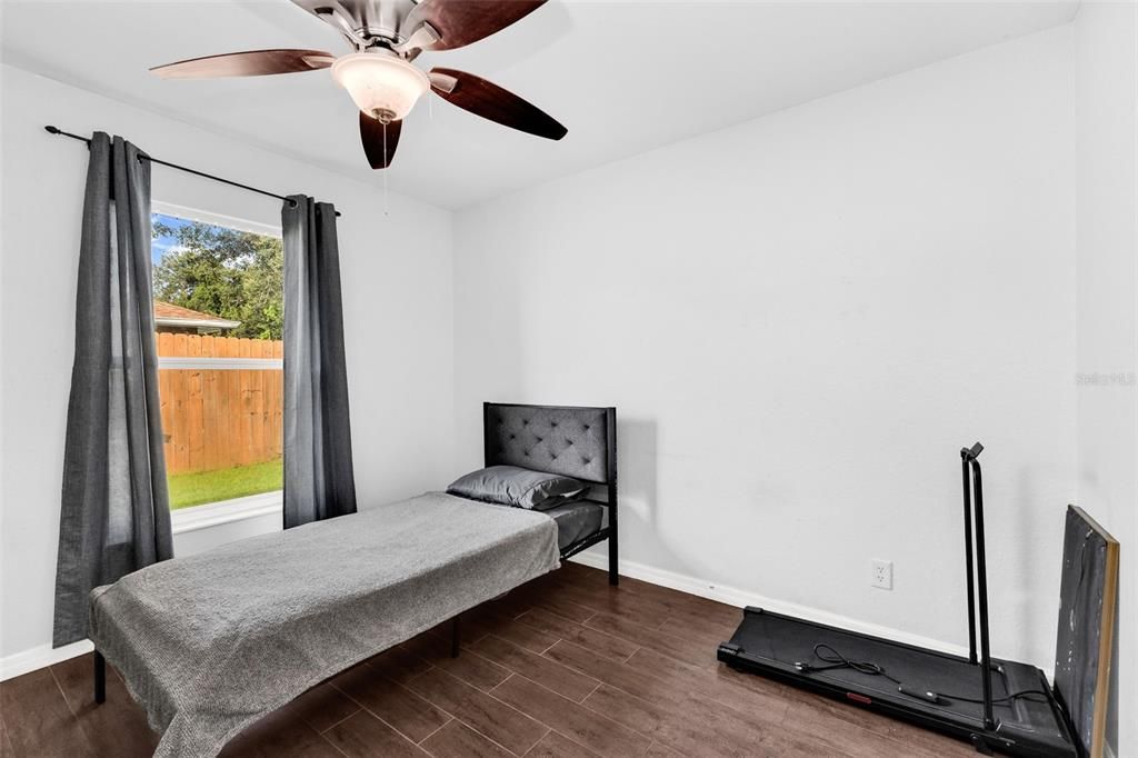 For Sale: $252,000 (3 beds, 2 baths, 1241 Square Feet)