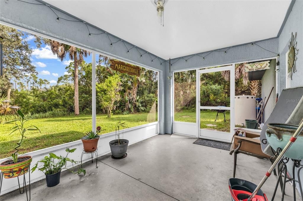 For Sale: $252,000 (3 beds, 2 baths, 1241 Square Feet)