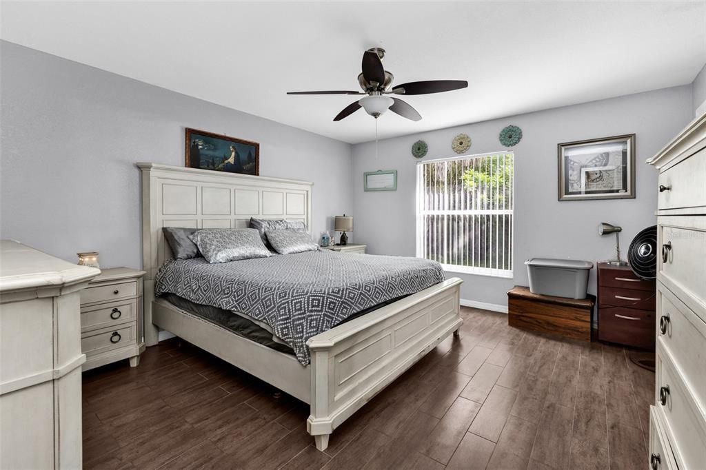 For Sale: $252,000 (3 beds, 2 baths, 1241 Square Feet)