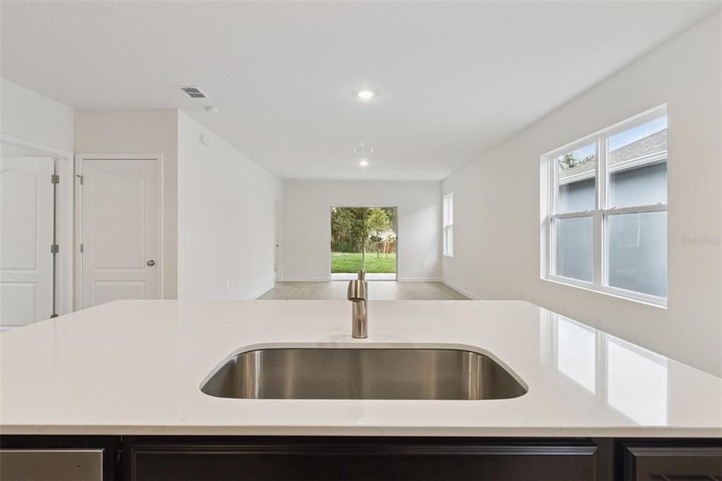 En Venta: $399,990 (3 camas, 2 baños, 1614 Pies cuadrados)