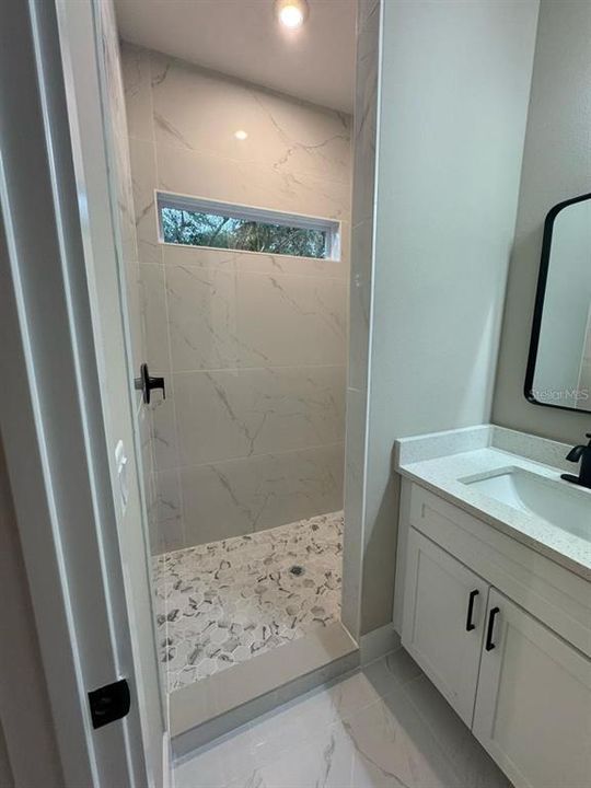 В аренду: $2,500 (4 спален, 2 ванн, 1622 Квадратных фут)
