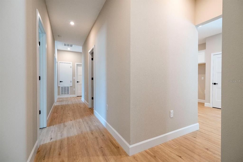 В аренду: $2,500 (4 спален, 2 ванн, 1622 Квадратных фут)