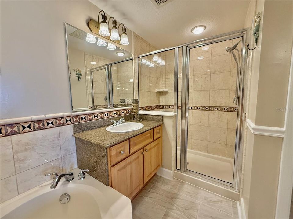 For Sale: $725,000 (3 beds, 3 baths, 1676 Square Feet)