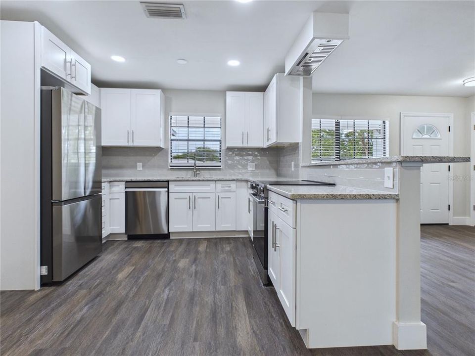 For Sale: $239,000 (3 beds, 2 baths, 1436 Square Feet)