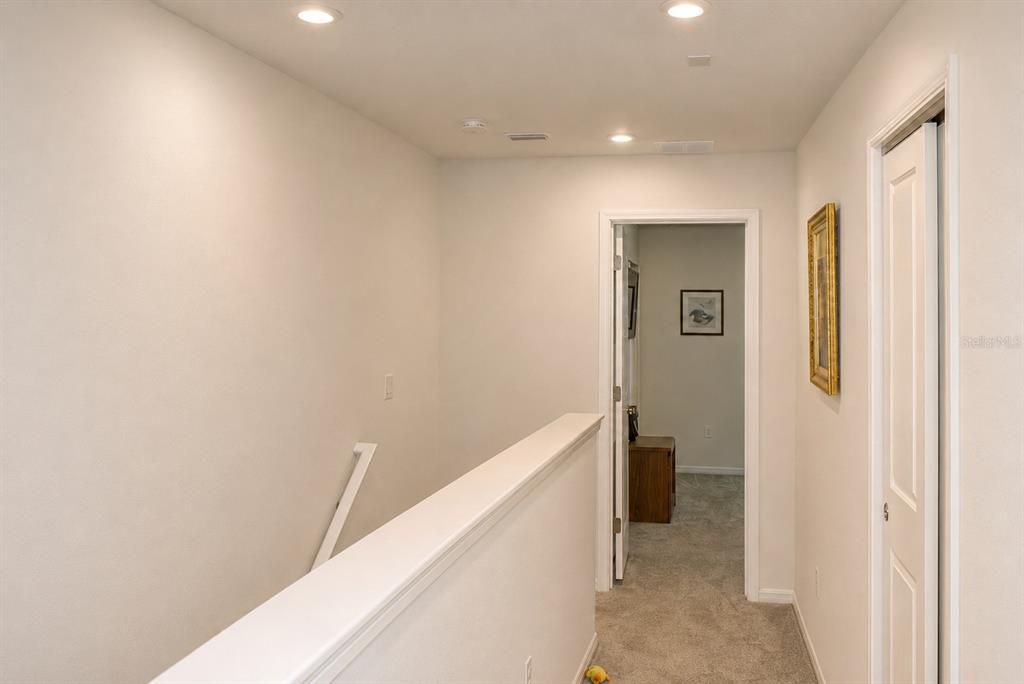 En Venta: $300,000 (2 camas, 2 baños, 1451 Pies cuadrados)