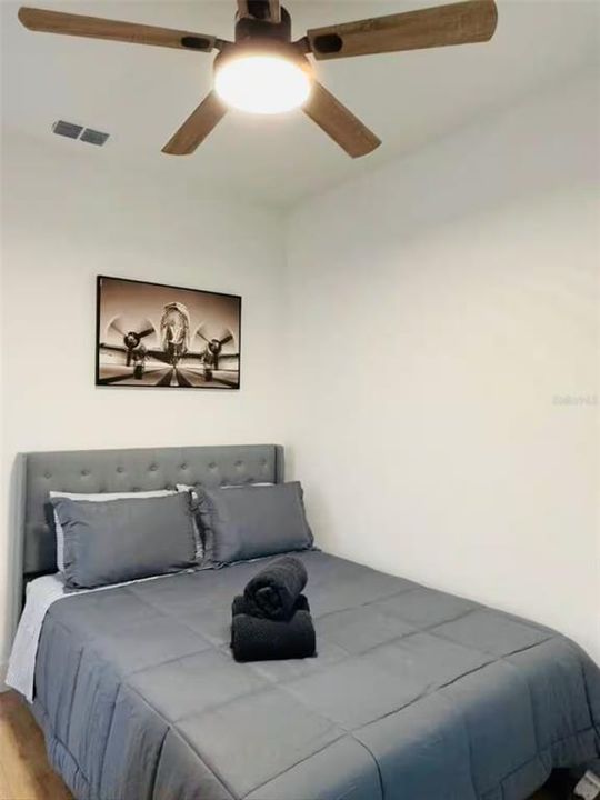 В аренду: $1,995 (3 спален, 2 ванн, 3527 Квадратных фут)