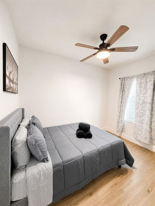 В аренду: $1,995 (3 спален, 2 ванн, 3527 Квадратных фут)