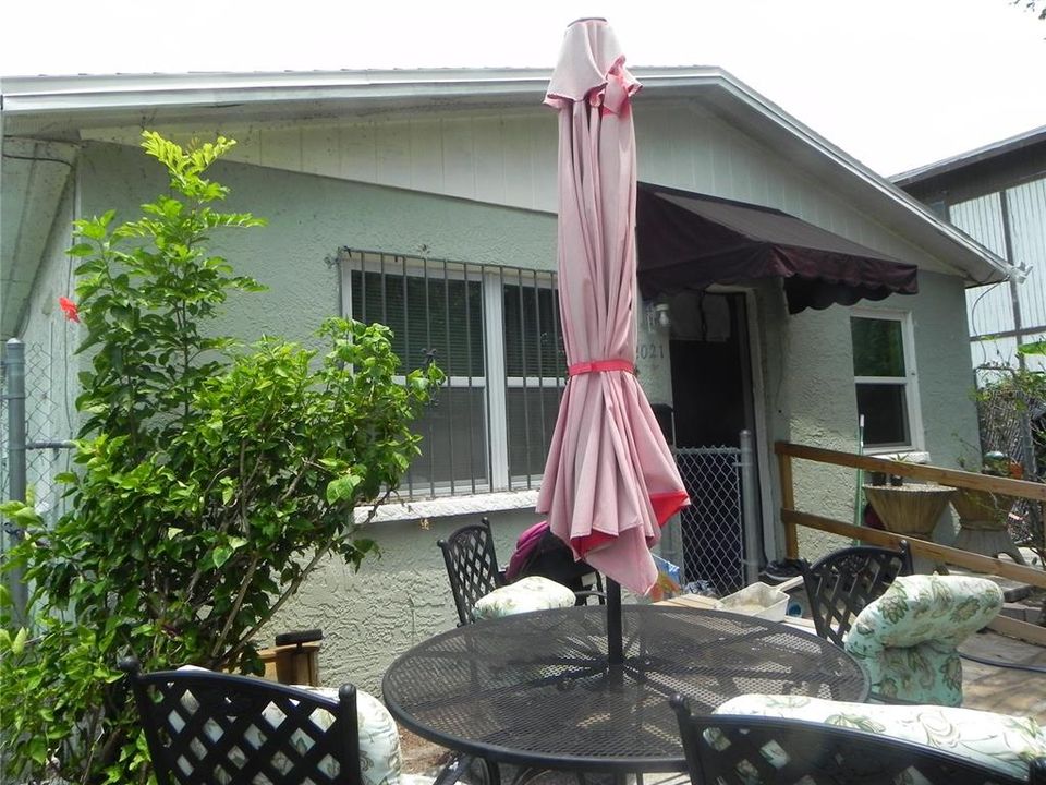 En Venta: $220,000 (3 camas, 1 baños, 925 Pies cuadrados)