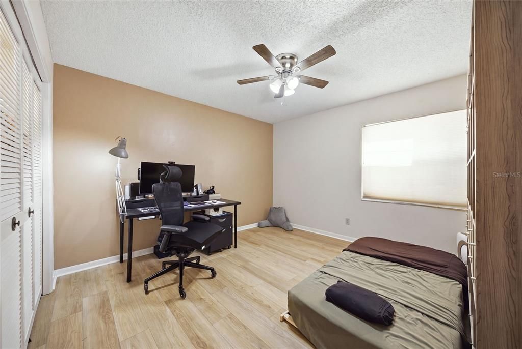 Active With Contract: $750,000 (4 beds, 3 baths, 3315 Square Feet)