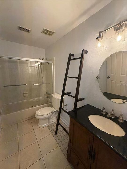 En Renta: $1,549 (2 camas, 2 baños, 1130 Pies cuadrados)