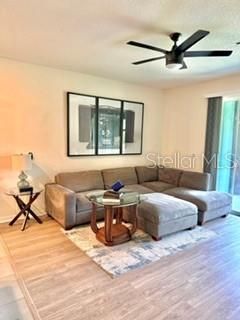 For Sale: $260,000 (3 beds, 2 baths, 1707 Square Feet)