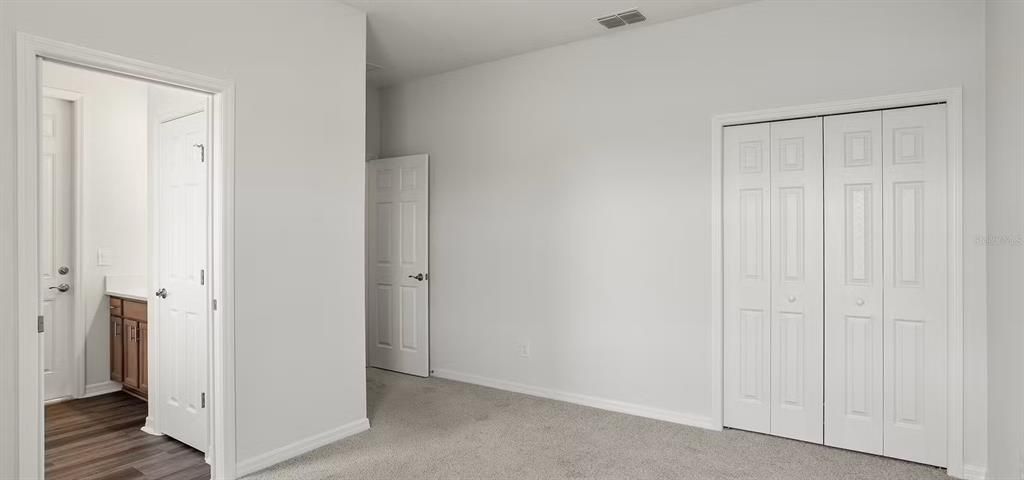 En Venta: $395,565 (4 camas, 3 baños, 2314 Pies cuadrados)