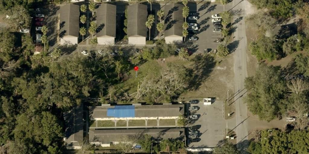 На продажу: $529,000 (0.89 acres)