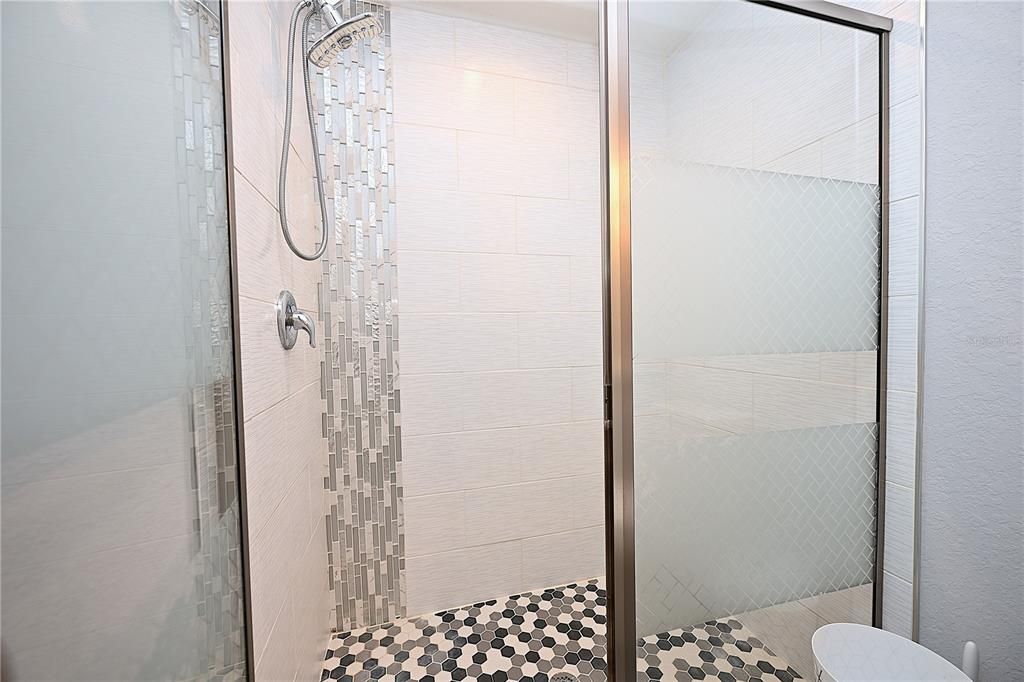 В аренду: $1,800 (3 спален, 2 ванн, 1306 Квадратных фут)
