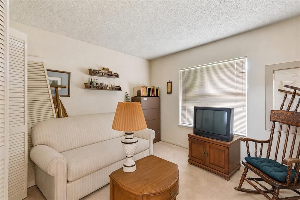 For Sale: $1,150,000 (12 beds, 0 baths, 4024 Square Feet)