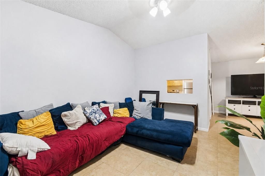 For Sale: $1,150,000 (12 beds, 0 baths, 4024 Square Feet)