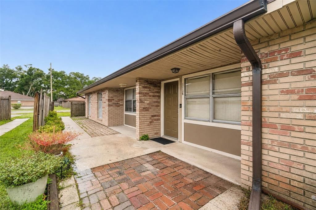 For Sale: $1,150,000 (12 beds, 0 baths, 4024 Square Feet)