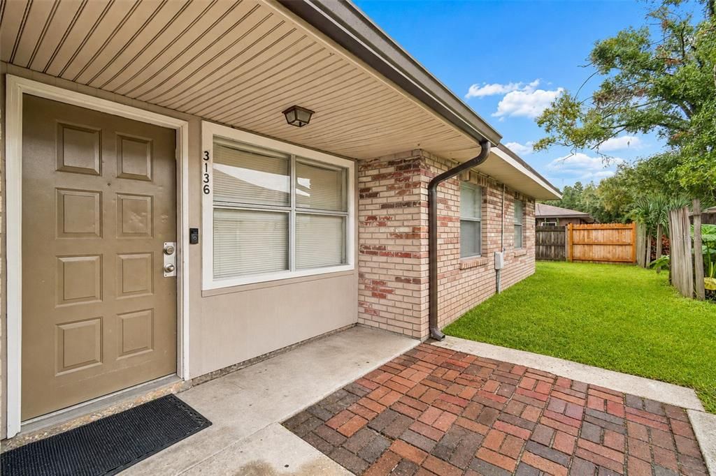 For Sale: $1,150,000 (12 beds, 0 baths, 4024 Square Feet)