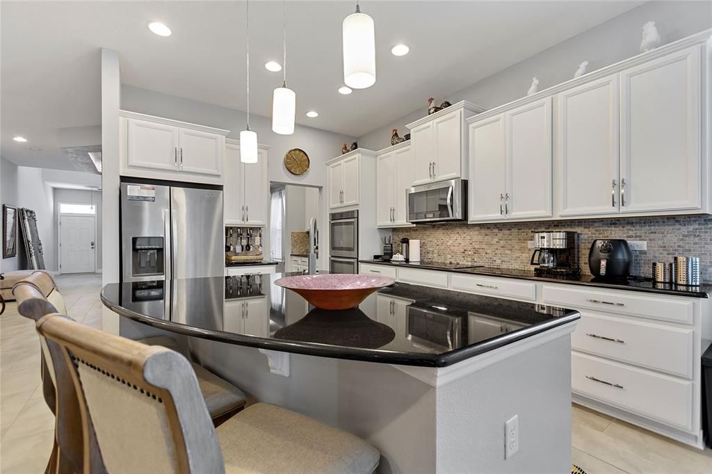 For Rent: $5,000 (5 beds, 3 baths, 3725 Square Feet)