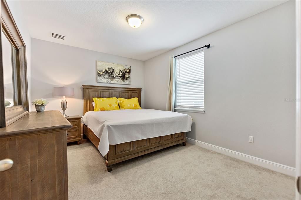 For Rent: $5,000 (5 beds, 3 baths, 3725 Square Feet)