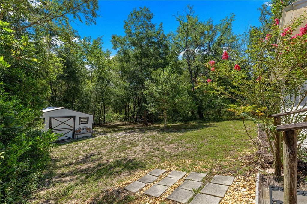 На продажу: $255,000 (2 спален, 2 ванн, 1392 Квадратных фут)